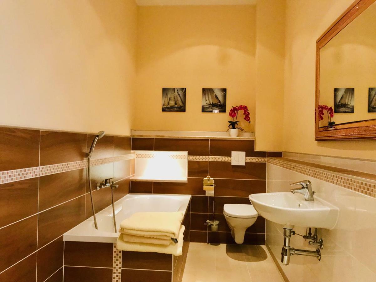 Mediterrane Luxusferienwohnung 5, Berlin- Koepenick, Am Mueggelsee ภายนอก รูปภาพ